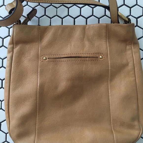 B Makowsky leather crossbody bag - Picture 3 of 5